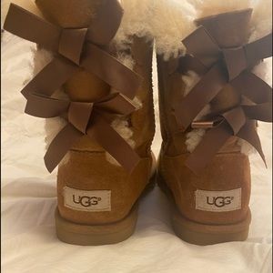 Girls Bailey Ugg Boots